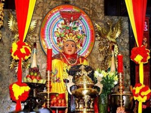 Hanoi: Lung Mach Temple Festival