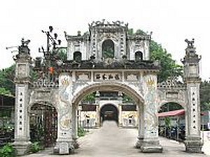 Festival of Ba Tam Temple in Ha noi