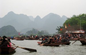 Festival of Perfume Pagoda, Hanoi