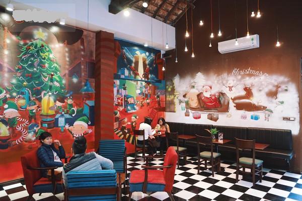 most-decor-christmas-cafe-hanoi (9)