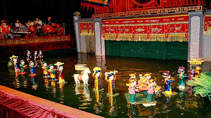 thay pagoda water puppetry